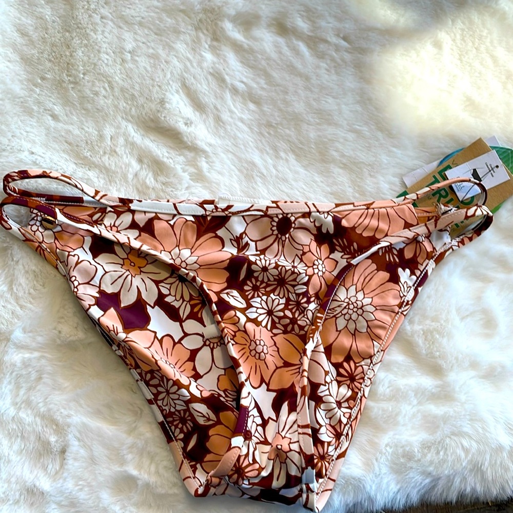 Volcom swim bottoms xs